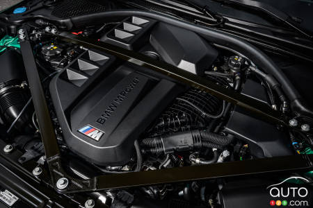 The 2025 BMW M4 CS, engine