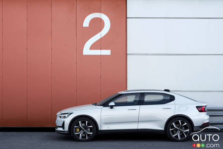 Polestar 2, intérieur