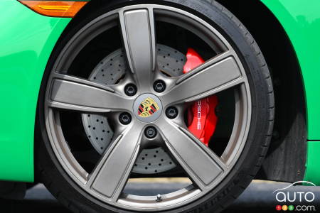 Wheel of the 2023 Porsche 718 Cayman GTS 4.0