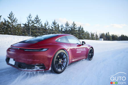 Porsche 911 Carrera S - Trois quarts arrière