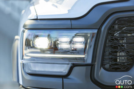 2023 Ram 2500 Rebel, headlight