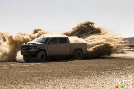 Ram 1500 TRX Sandblast Edition, en action