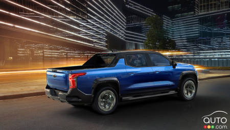 2024 Silverado EV RST - Profile