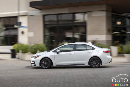 2023 Toyota Corolla XSE - Profile