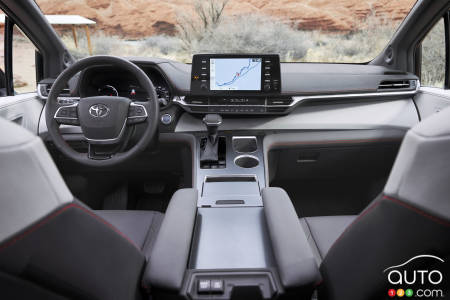Toyota Sienna - Interior