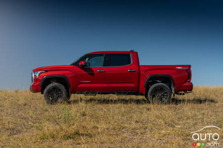 2022 Toyota Tundra - Profile