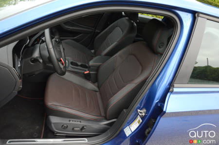 2022 Volkswagen Jetta GLI - Seating