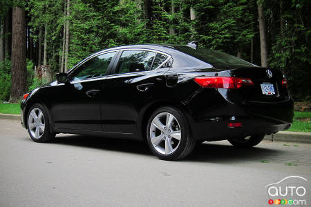 The 2013 ILX Dynamic