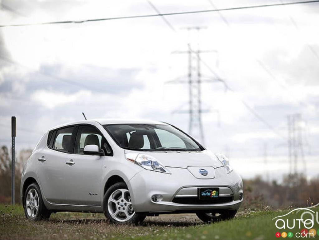 La Nissan LEAF SL 2011