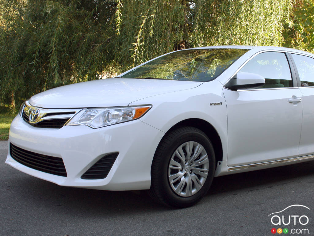 2012 Toyota Camry Hybrid XLE