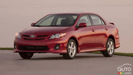 2013 Toyota Corolla LE Review