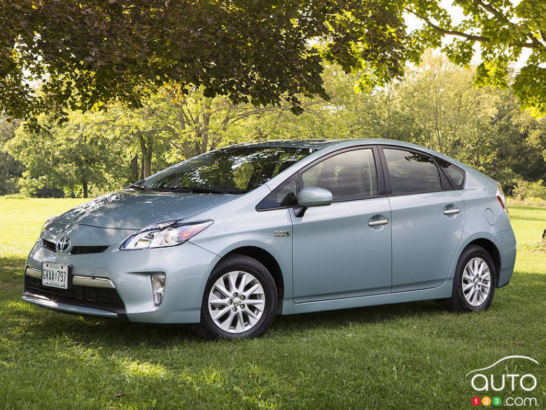Toyota Prius hybride branchable 2013