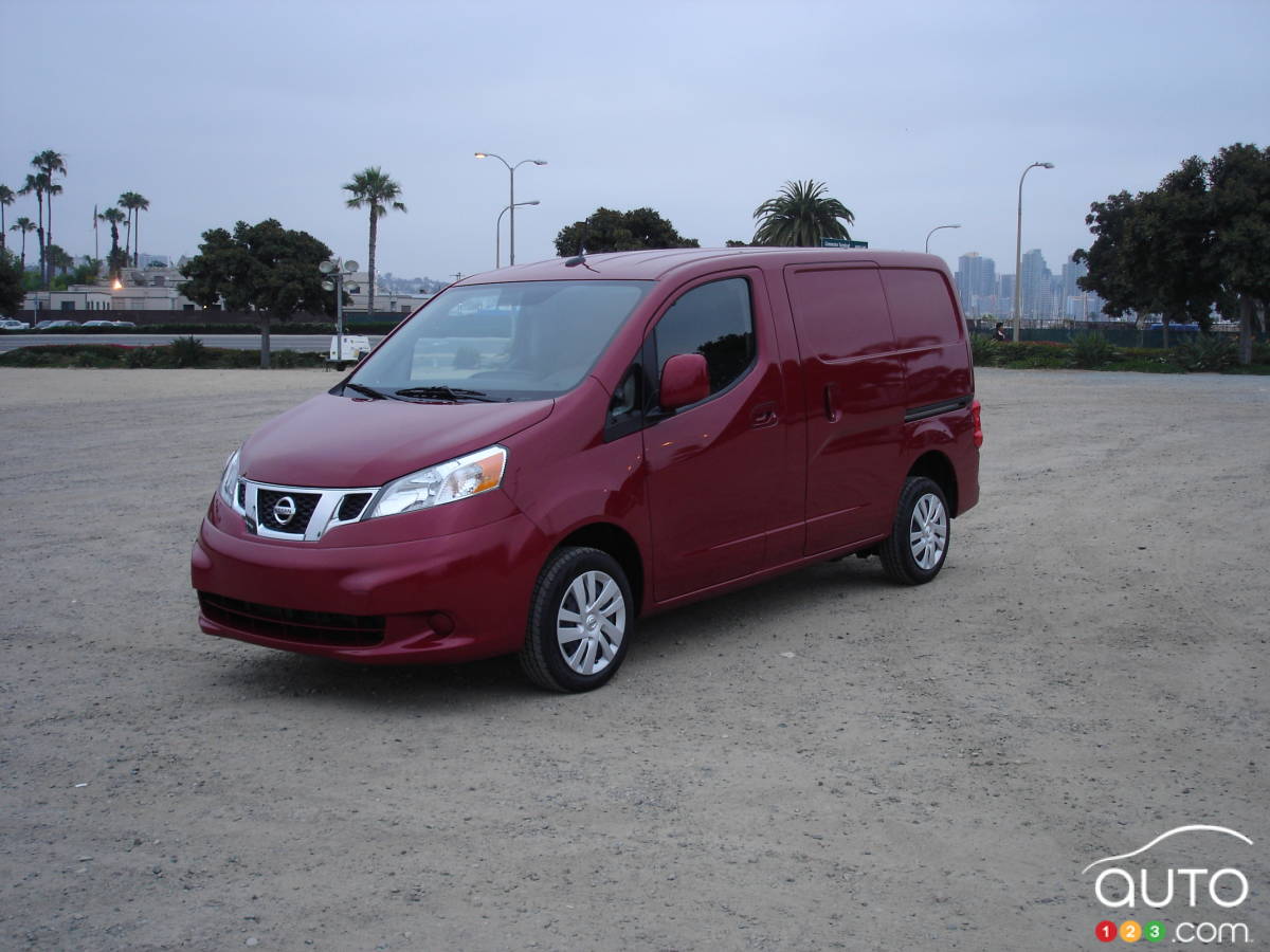 2013 Nissan NV200 First Impressions