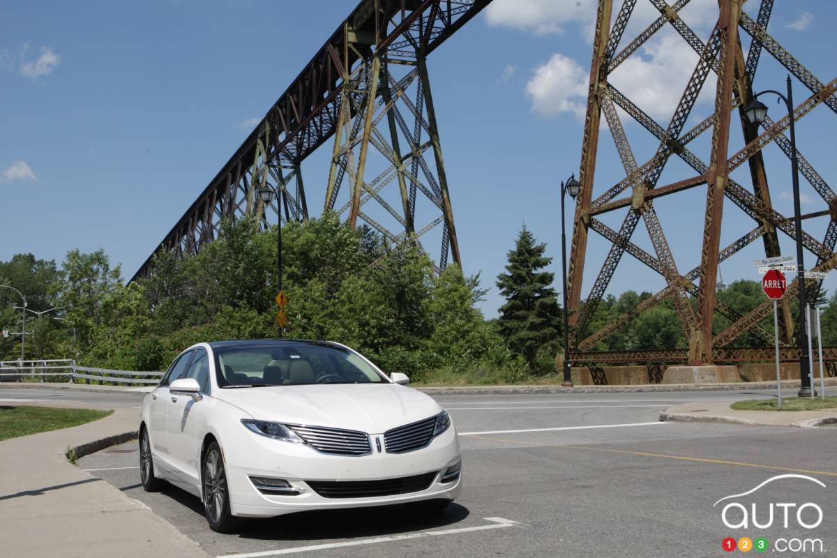 Lincoln MKZ hybride 2013 : premières impressions