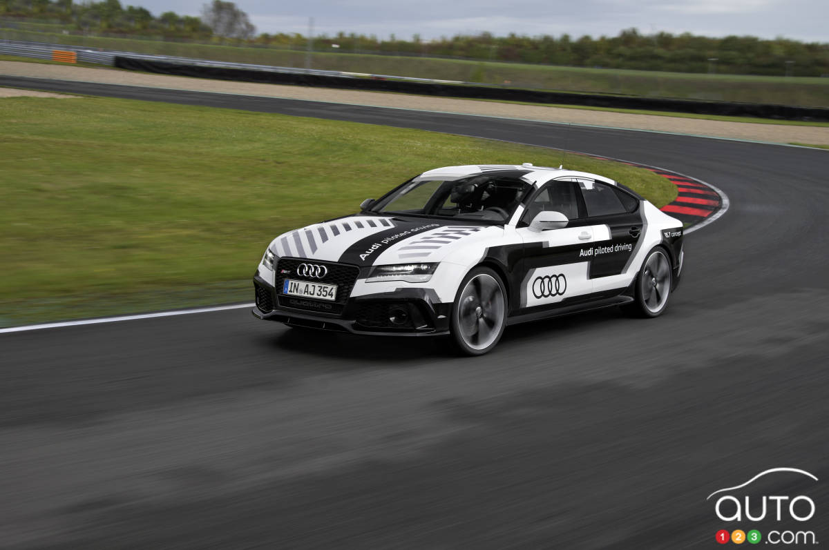 Audi RS 7 piloted driving: la voiture autonome la plus sportive au monde