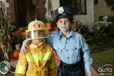 CAA-Quebec tips for a safe Halloween night
