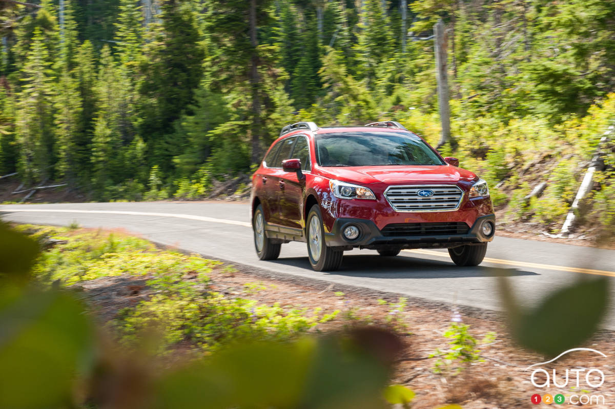 2015 Subaru Outback 3.6R Limited Review Editor's Review | Car Reviews ...