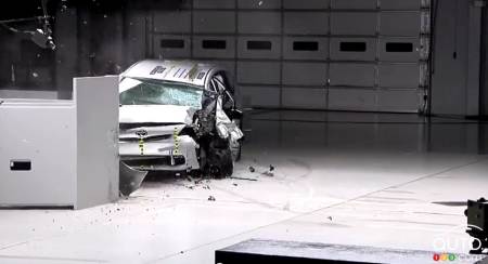 Tests de collision : l’IIHS récompense 71 véhicules en 2015