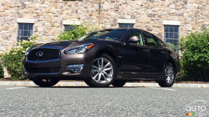 2015 Infiniti Q70L 5.6 AWD First Impression