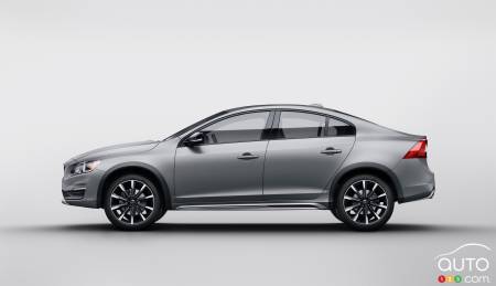 Detroit 2015 : Volvo dévoilera sa S60 Cross Country
