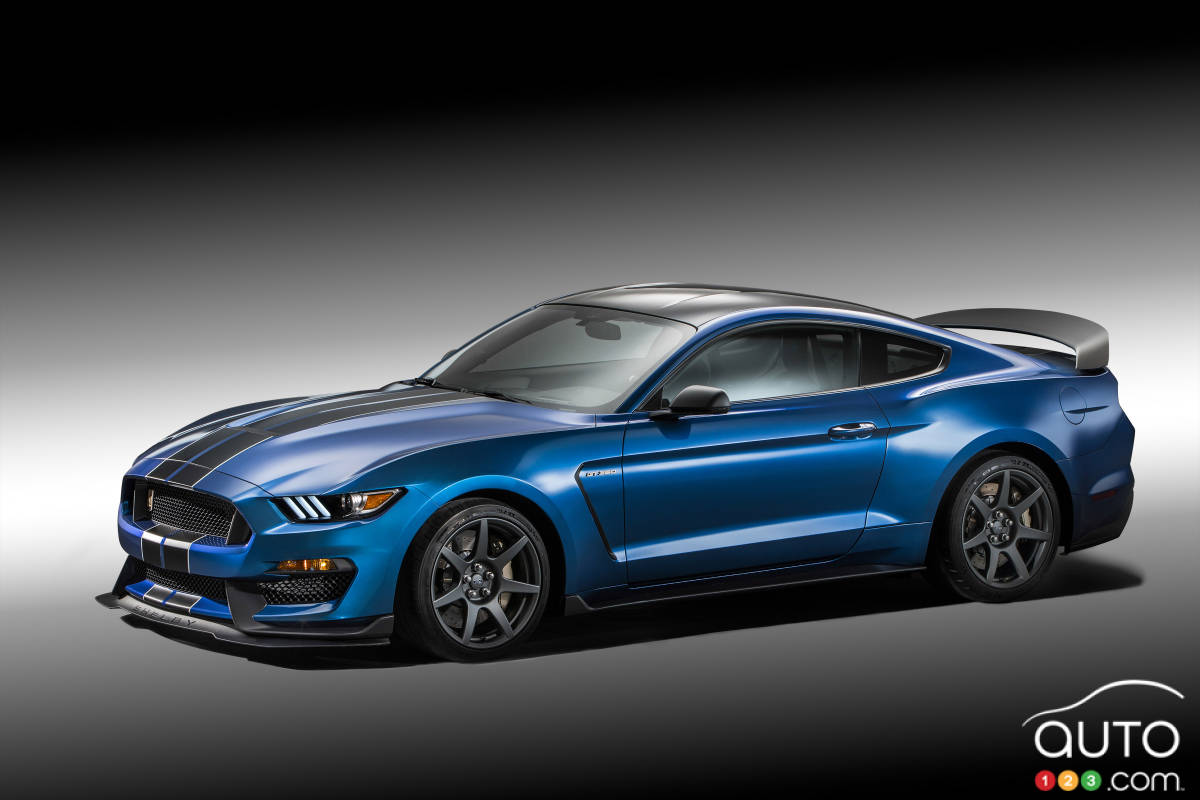 Detroit 2015: Ford Mustang Shelby GT350R is ready for the track!