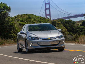 2016 Chevrolet Volt named Green Car of the Year