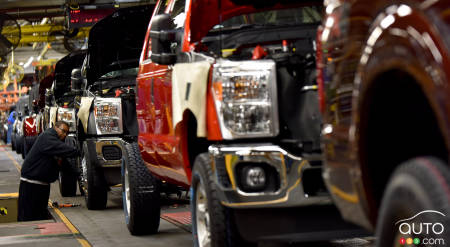 Ford invests $1.3 billion in 2017 F-Series Super Duty production