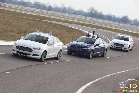 Man is the most vital part of self-driving cars, experts say