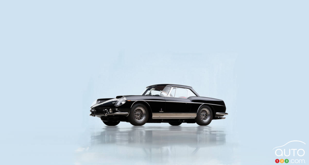 Une Ferrari Superamerica SWB 1962 vendue 7,465 millions