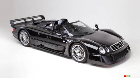 Still-new 1999 Mercedes-Benz CLK GTR to be auctioned