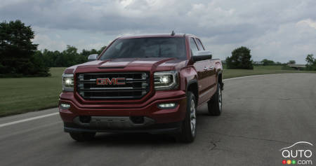 Newly updated 2016 GMC Sierra will please technology and LED fans
