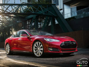Des chercheurs ont piraté une Tesla Model S