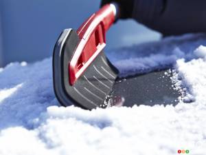 The Garant Snow Brush: A (Scratch-Free) Cut Above of the Competition!