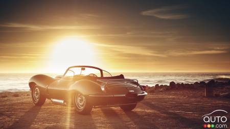 Los Angeles 2016 : la Jaguar XKSS renaît de ses cendres… littéralement (vidéo)