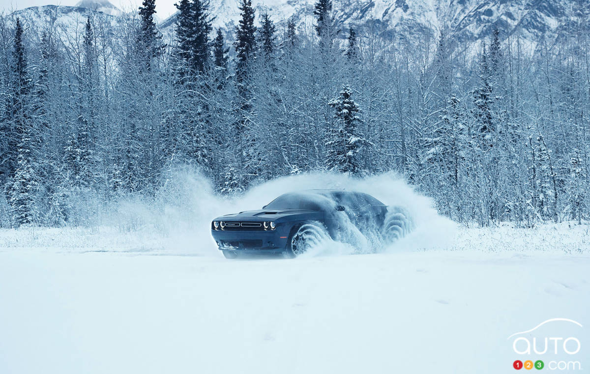 Watch the Dodge Challenger GT with AWD have fun in the snow (video)