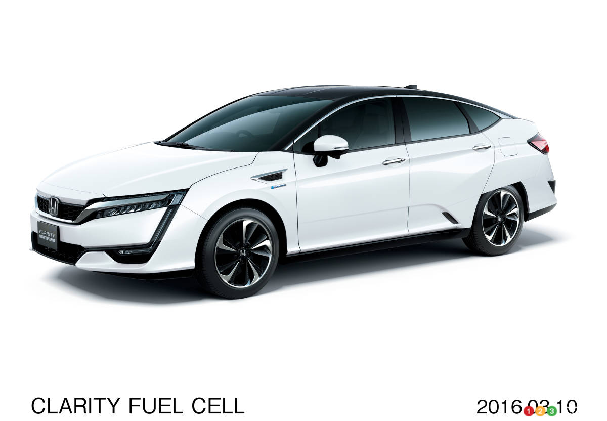 Honda Clarity Fuel Cell now on sale in Japan