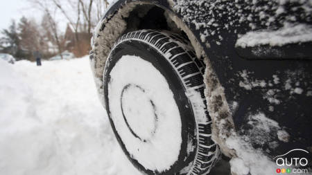 Mandatory winter tire season ends today, March 15th in Quebec