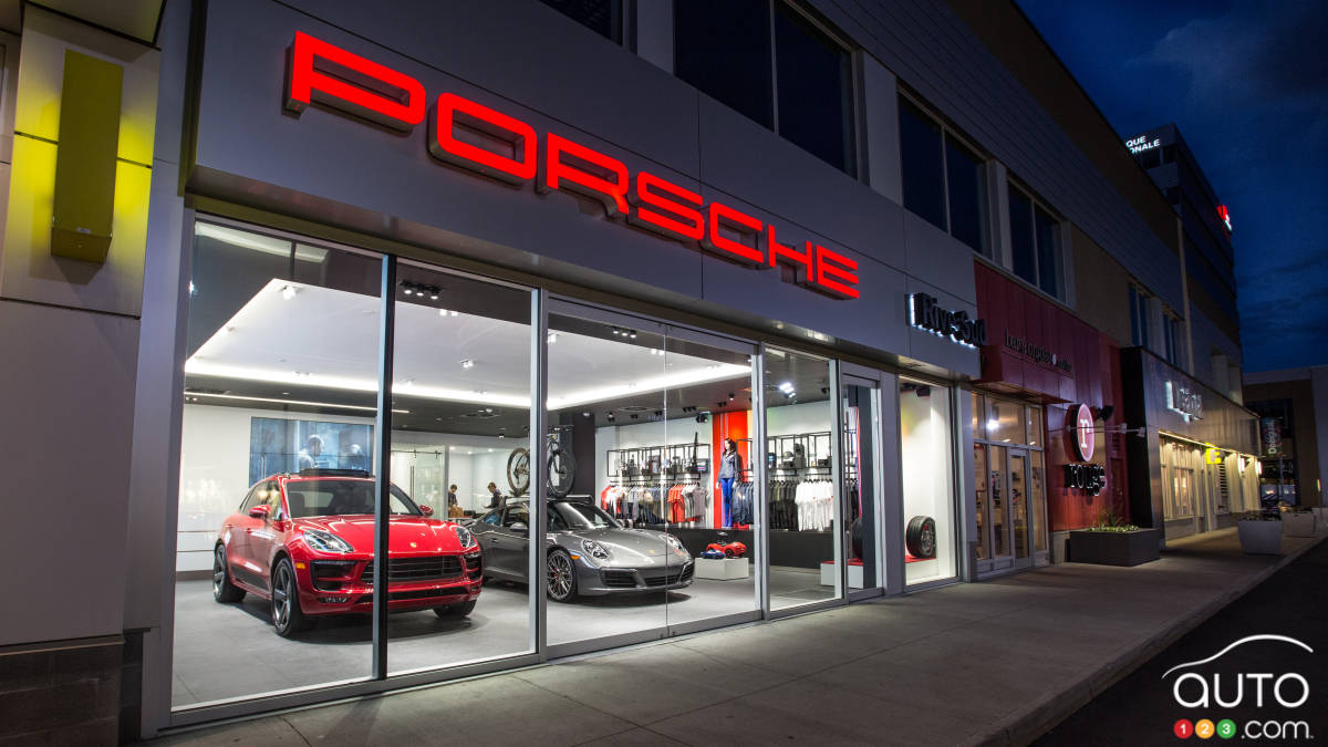 La première boutique Porsche en Amérique du Nord est au DIX30!