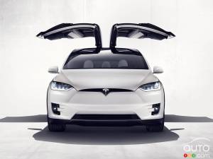 Tesla Model X crash may be linked to Autopilot