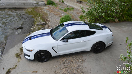 2016 Ford Mustang Shelby GT350 Review