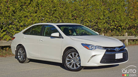 2017 Toyota Camry XLE Review