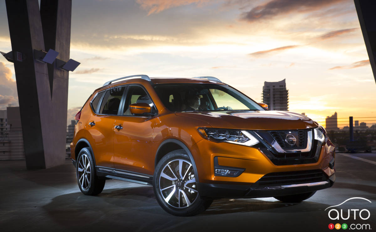 Miami 2016: Refreshed 2017 Nissan Rogue unveiled