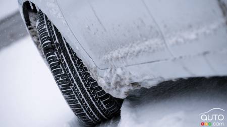 Comment choisir les bons pneus d'hiver pour votre véhicule?