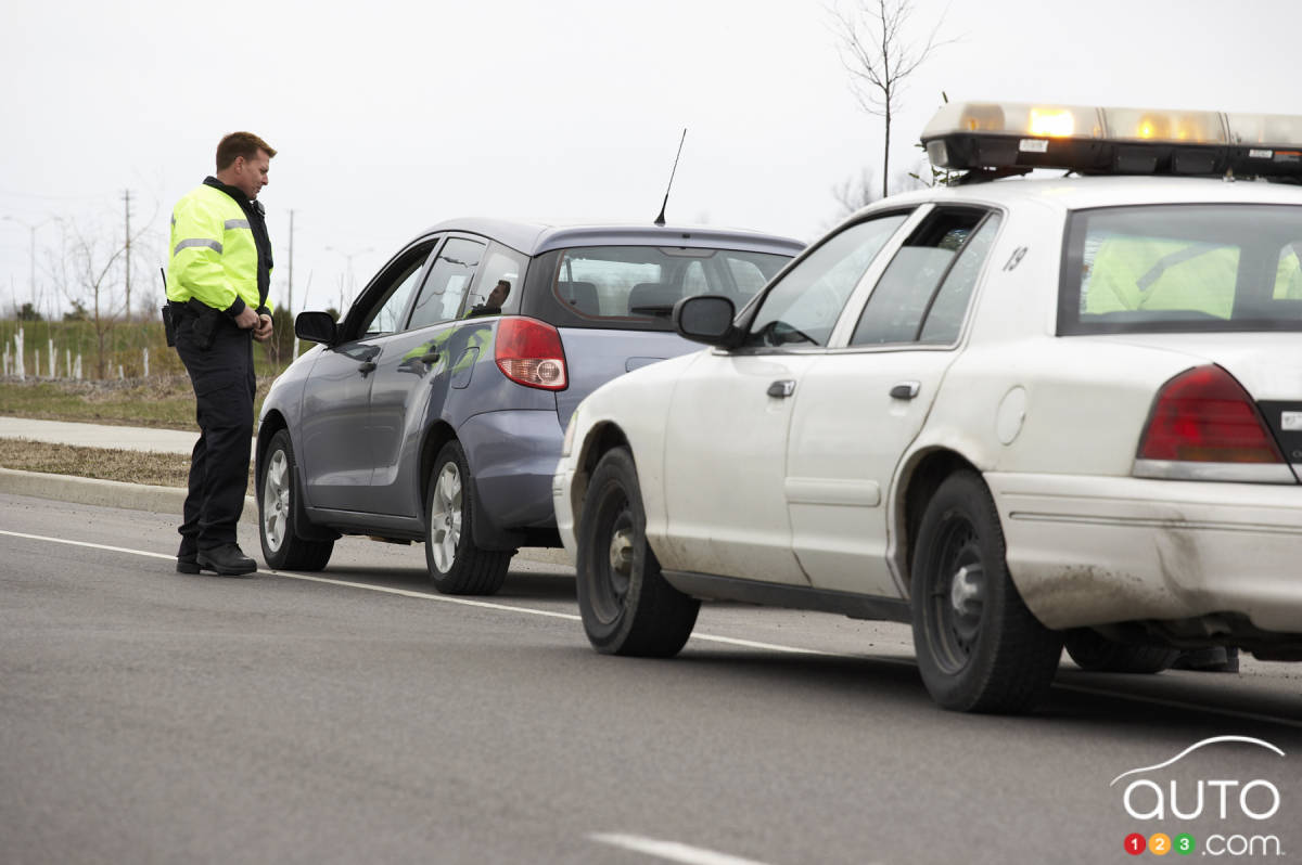 Quebec  Tightens Highway Safety Code: Smartphones, Winter Tires & More