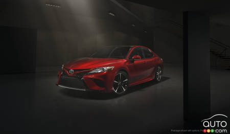 Toronto 2017: All-new 2018 Toyota Camry and Camry Hybrid make Canadian debut