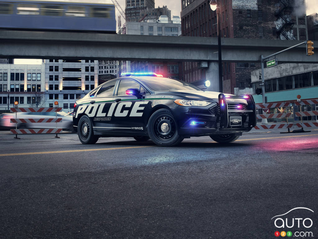 Ford Police Responder Hybrid Sedan