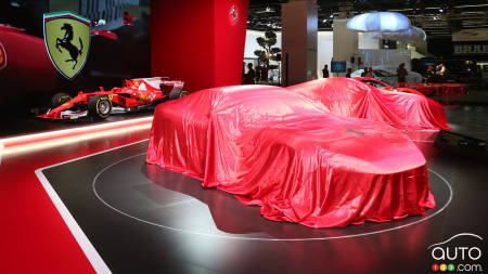 Des Ferrari hybrides en 2019 et un VUS en 2020