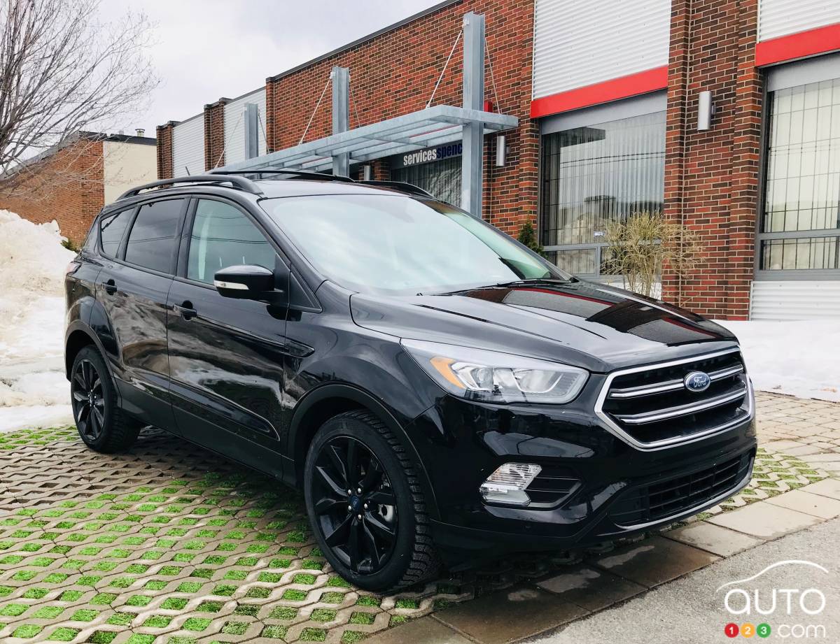 Review of the 2018 Ford Escape Titanium Car Reviews Auto123