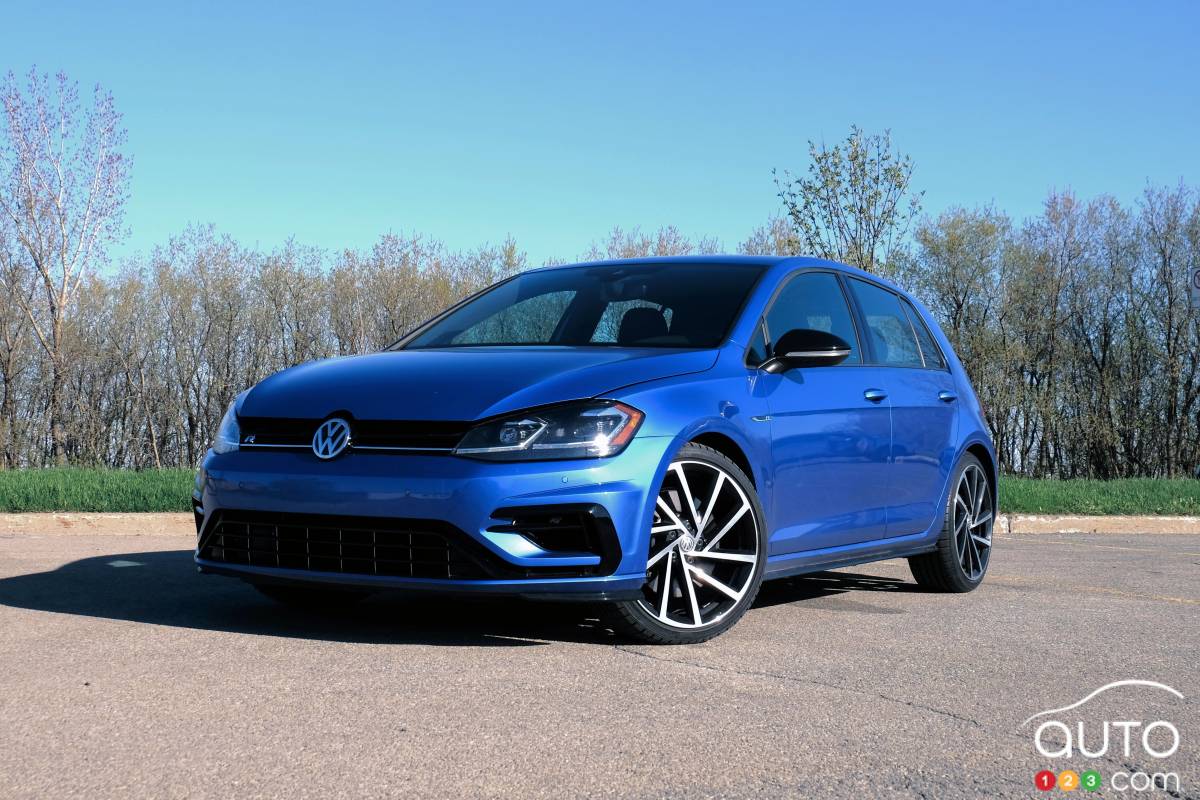 Review of the 2018 Volkswagen Golf R Car Reviews Auto123