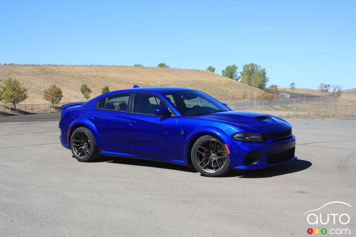 Experience the Adrenaline Rush of a Dodge Charger